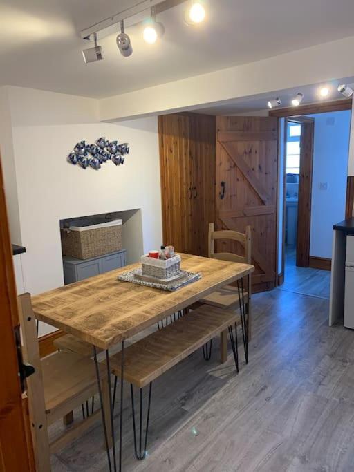 צ'אפל סנט לאונרדס Quaint Beachside Cottage מראה חיצוני תמונה